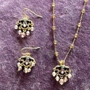 Vintage Gold-Finish Chandelier Pendant and Earrings Set